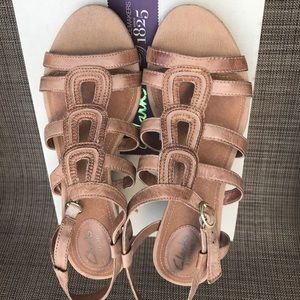 Clark’s wedge sandals